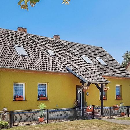Nice Home In Neu Zauche Ot Caminche With Wifi Caminchen Exterior foto