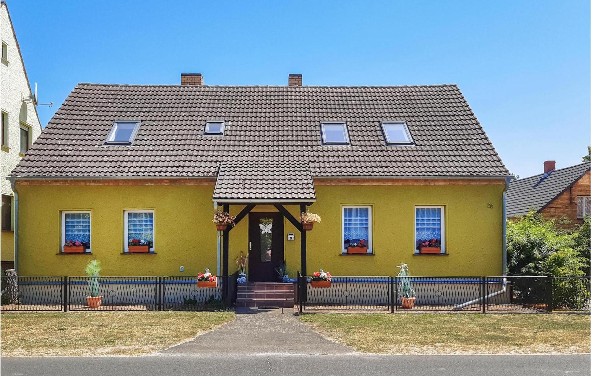 Nice Home In Neu Zauche Ot Caminche With Wifi Caminchen Exterior foto