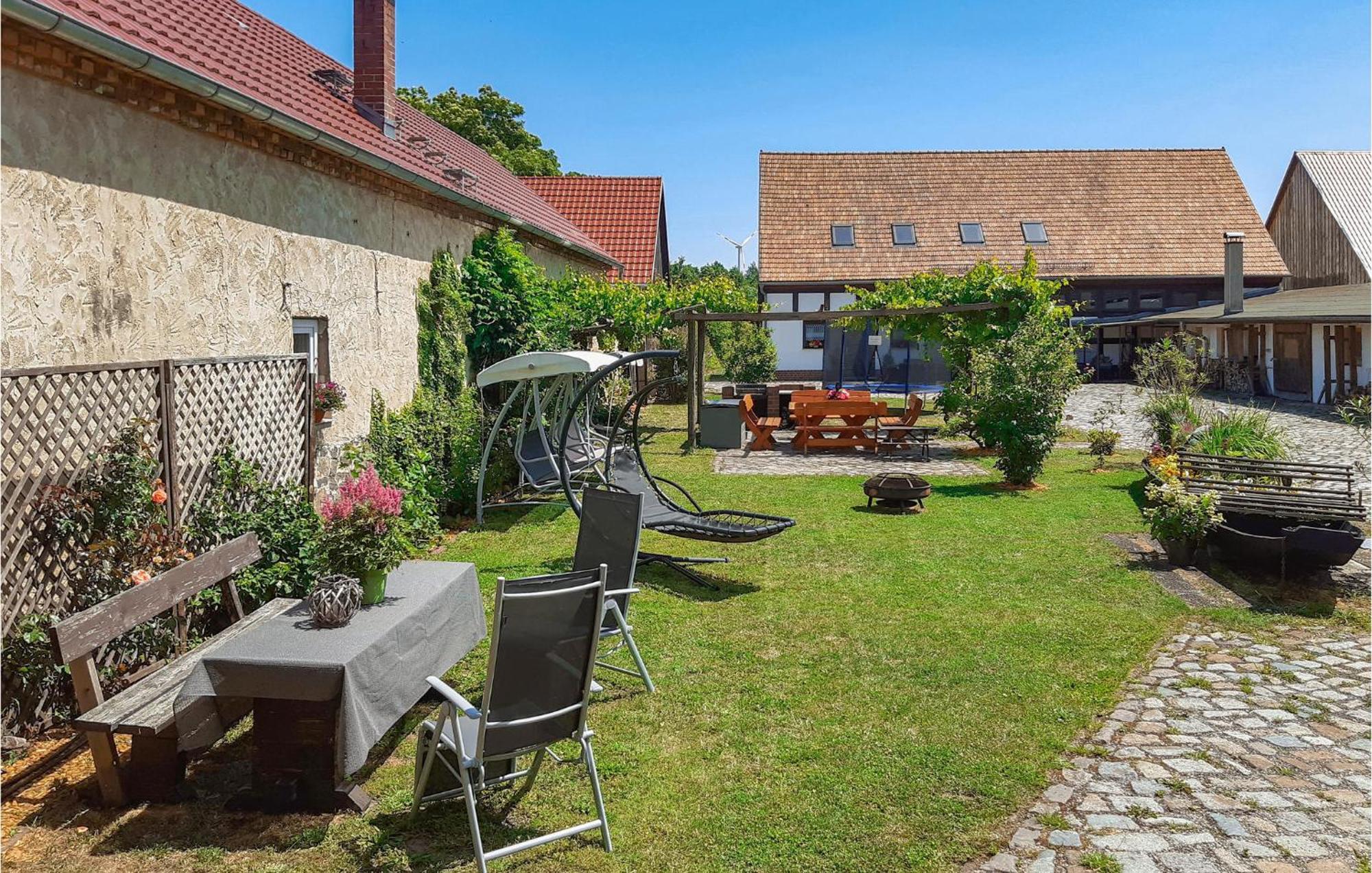 Nice Home In Neu Zauche Ot Caminche With Wifi Caminchen Exterior foto