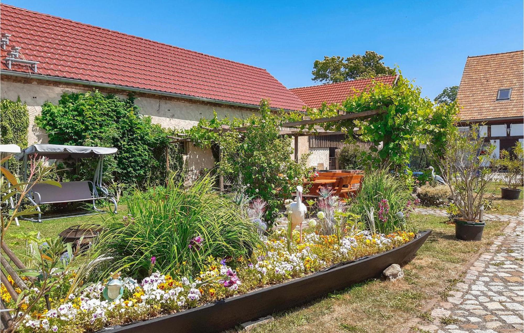 Nice Home In Neu Zauche Ot Caminche With Wifi Caminchen Exterior foto